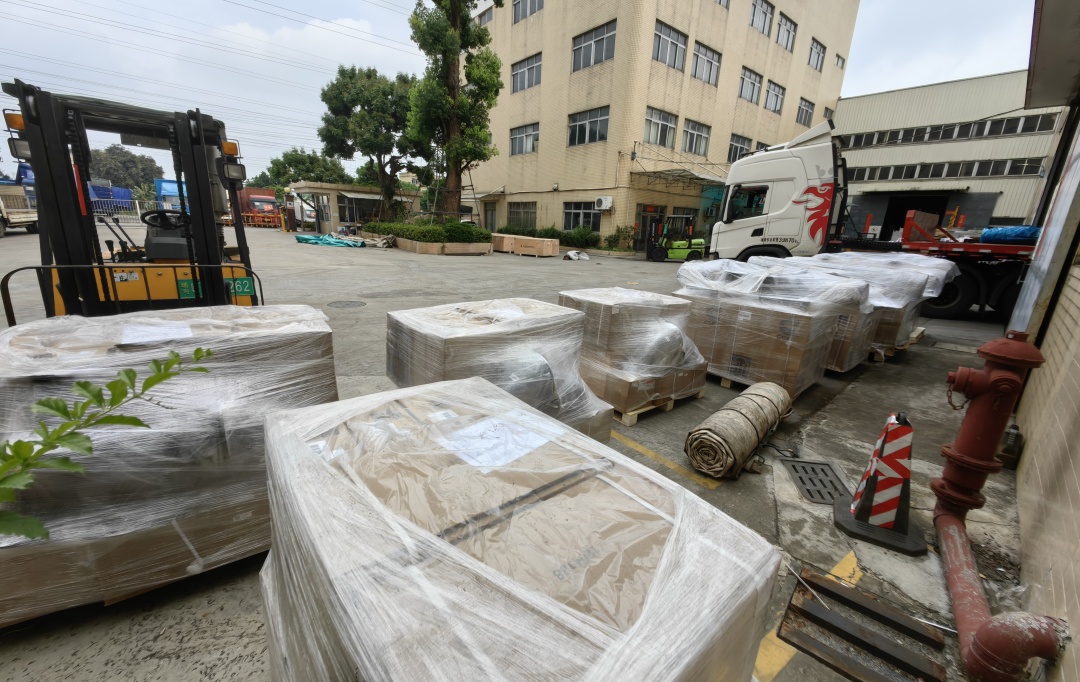 crop,h_682,w_1080,x_0,y_64.jpg 1747879896131010328.jpg